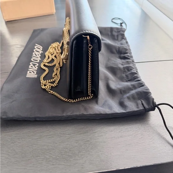 Roberto Cavalli Black Clutch with Gold Chain - Picture 4 of 5
